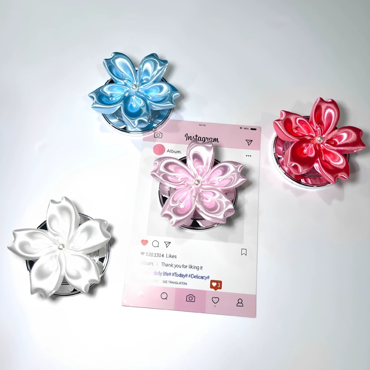 Supply Florist - Satin Pearl Flower Magnetic Phone Grip